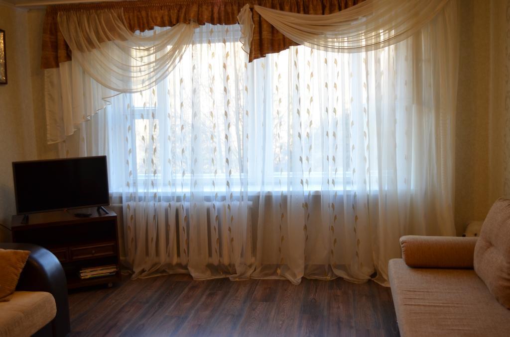 Apartment At Zhukova Street Baranavichy Εξωτερικό φωτογραφία