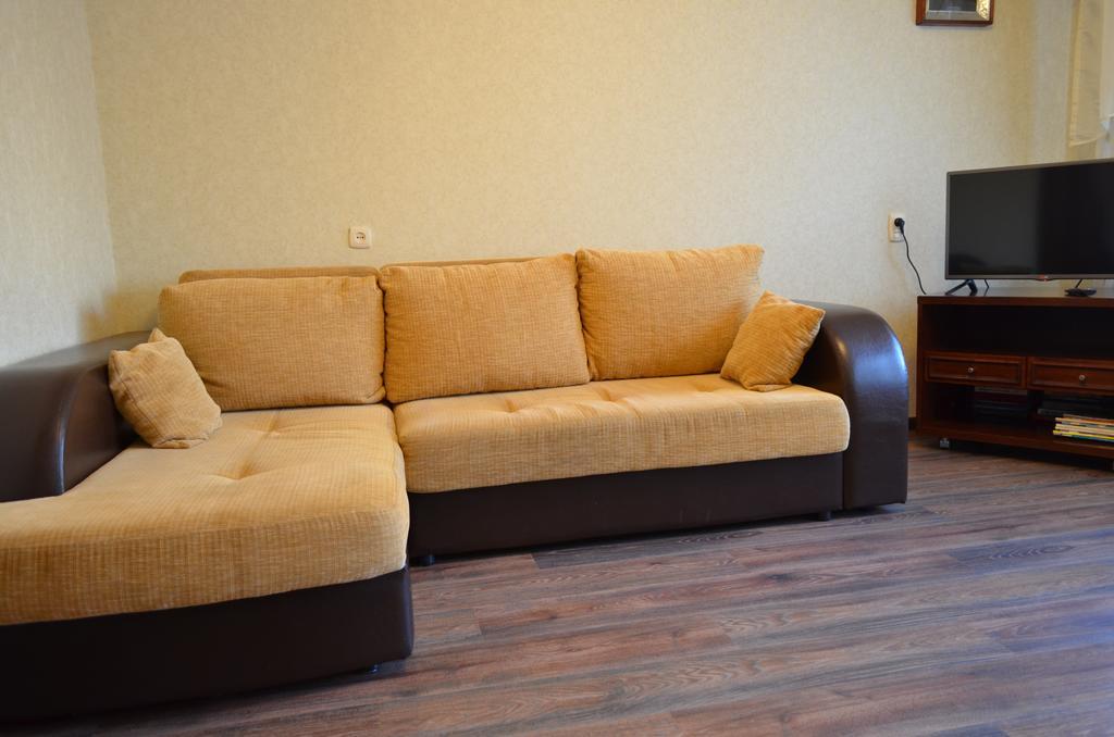 Apartment At Zhukova Street Baranavichy Εξωτερικό φωτογραφία