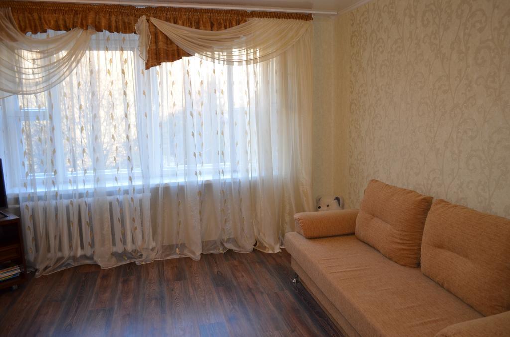 Apartment At Zhukova Street Baranavichy Εξωτερικό φωτογραφία