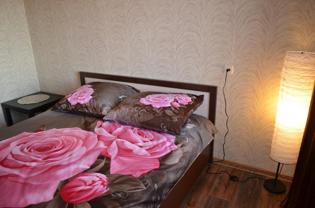 Apartment At Zhukova Street Baranavichy Εξωτερικό φωτογραφία